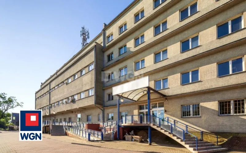 Obiekt biurowy na  sprzedaż Skierniewice - Duża nieruchomość w centrum miasta